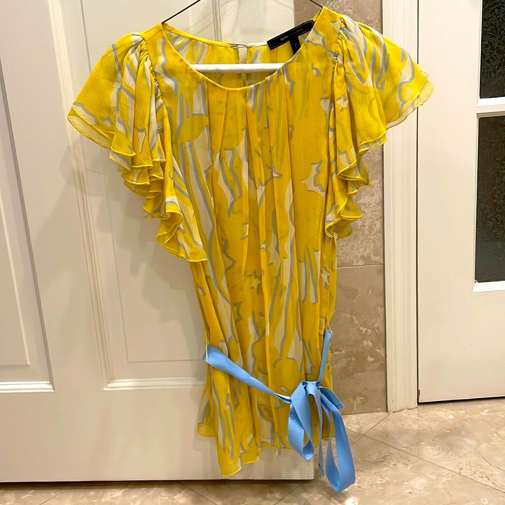 BCBG yellow silk blouse w/ ribbon tie Small